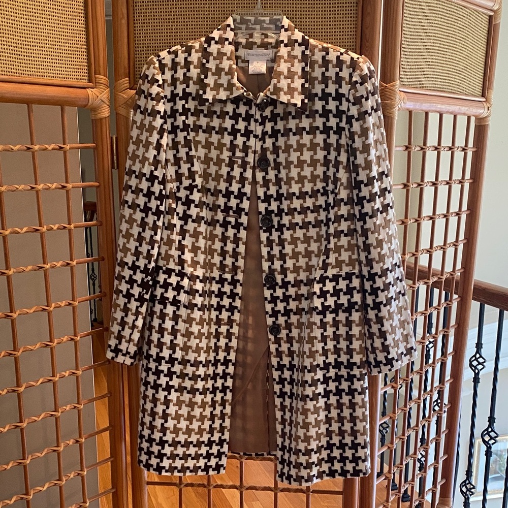 Worthington Brown and Cream Houndstooth Trench Coat
